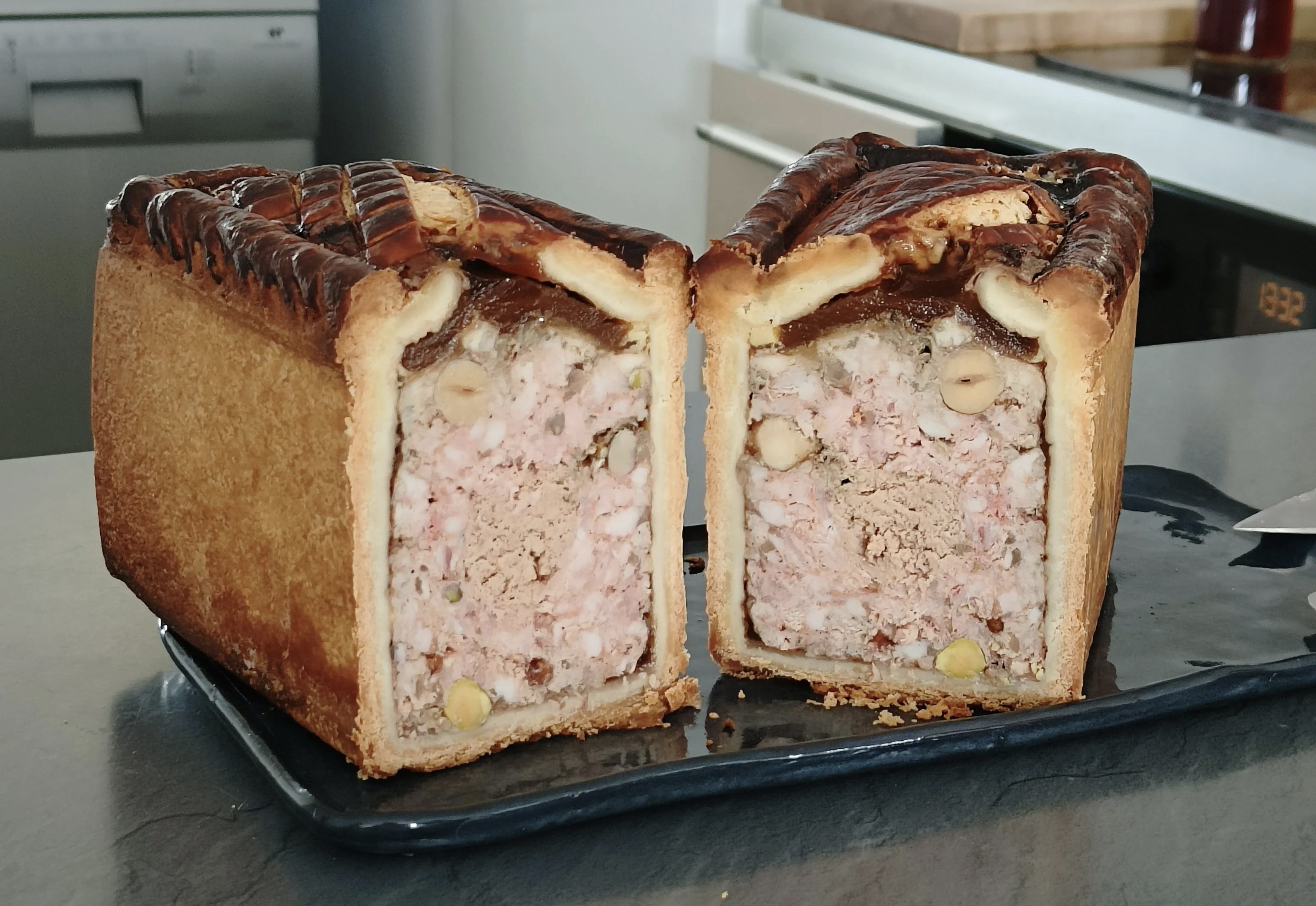 C'est simplement un pâté en croute. Rien de plus.